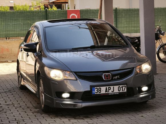 Sahibinden Honda Civic 1.6i VTEC Elegance 2010 Model