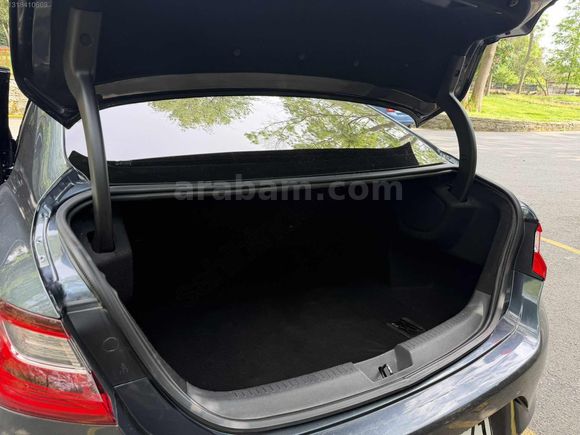 TİTANYUM GRİ 1.5 DİZEL MEGANE 164 BİN KM