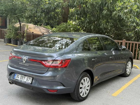 TİTANYUM GRİ 1.5 DİZEL MEGANE 164 BİN KM