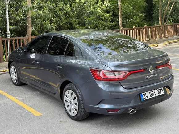 TİTANYUM GRİ 1.5 DİZEL MEGANE 164 BİN KM