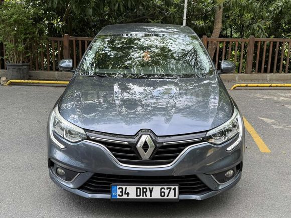 TİTANYUM GRİ 1.5 DİZEL MEGANE 164 BİN KM