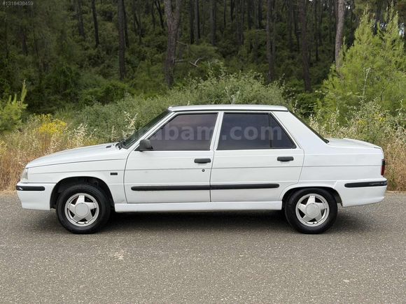 1999 MODEL HATASIZ DEĞİŞENSİZ SADECE 5 PARÇA BOYALI BROADVAY