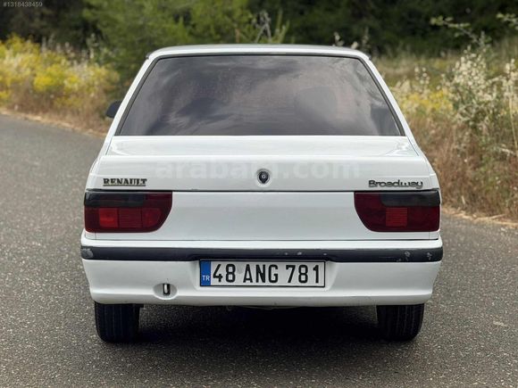 1999 MODEL HATASIZ DEĞİŞENSİZ SADECE 5 PARÇA BOYALI BROADVAY
