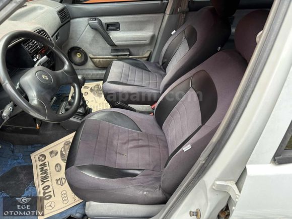 EGE OTO'DAN RENAULT R19 EUROPA 1.4 RN