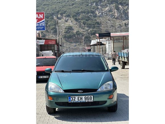 Sahibinden Ford Focus 1.6 Ghia 2000 Model 