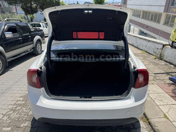 İLK SAHİBİNDEN S60 PREMİUM DEĞİŞENSİZ 2013