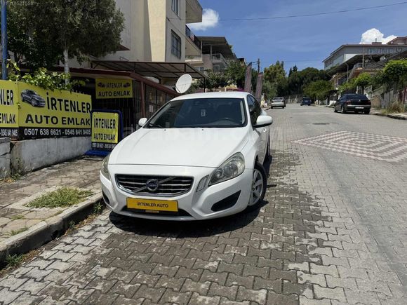 İLK SAHİBİNDEN S60 PREMİUM DEĞİŞENSİZ 2013