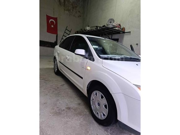 Sahibinden Ford Focus 1.6 TDCi Trend 2006 Model 