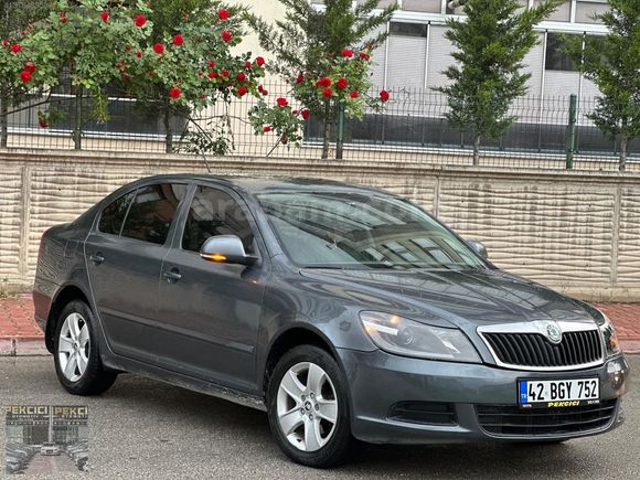 _PEKCİCİ_ 2012 OCTAVİA 1.6 TDI -110 HP-DEĞİŞENSİZ-MASRAFSIZ