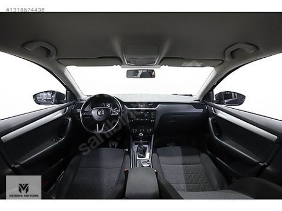 VERONA-2016 SKODA OCTAVİA 1.6 TDI OTOMATİK BAKIMLI MASRAFSIZ!