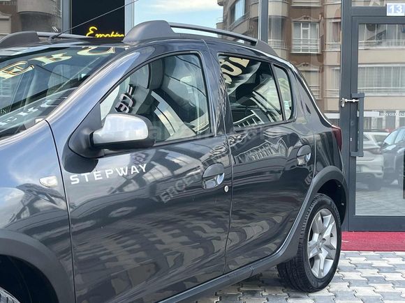 'ERÇETİN' 2017 DACIA SANDERO-OTOMATİK- SADECE 44.000KM