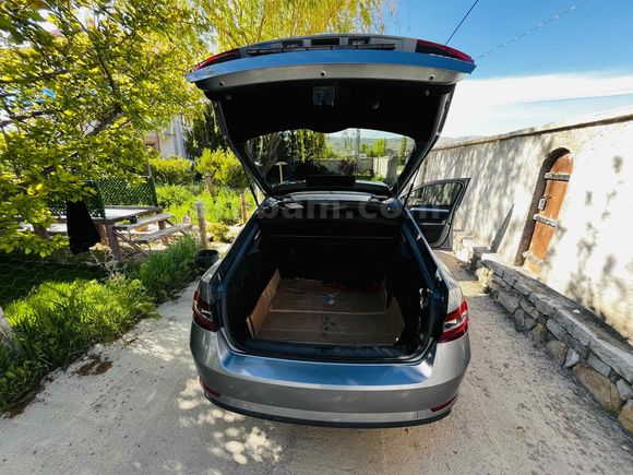 Sahibinden Skoda SuperB 1.6 TDI Style 2017 Model 
