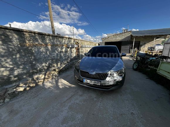 Sahibinden Skoda SuperB 1.6 TDI Style 2017 Model 