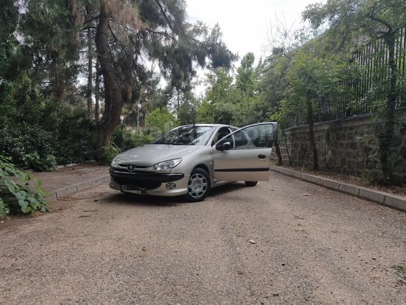 Sahibinden Peugeot 206 1.4 X-Design 2006 Model