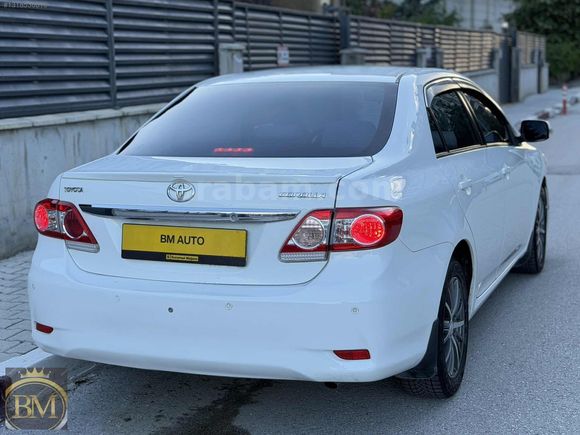 BM AUTO'dan 2011 MODEL OTOMATİK TOYOTA COROLLA 1,4 D-4D ELEGANT