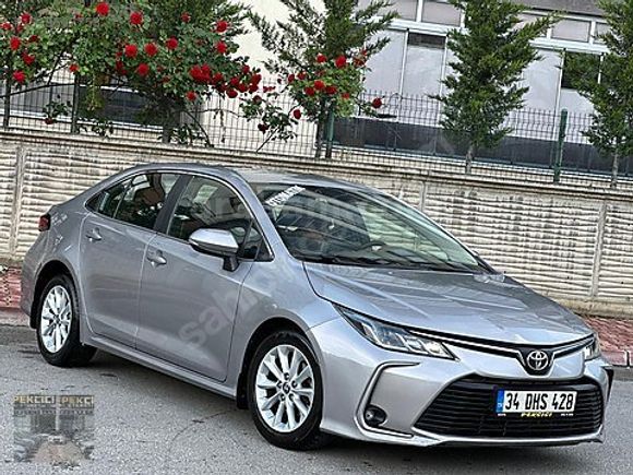 Pekcici |2020 TOYOTA COROLLA 1.6 TAM OTOMATİK DREAM MULTİDRİVE S