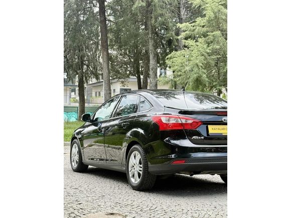 KAYALAR'DAN 2012 MODEL FOCUS 1.6TDCİ 95HP KUSURSUZ