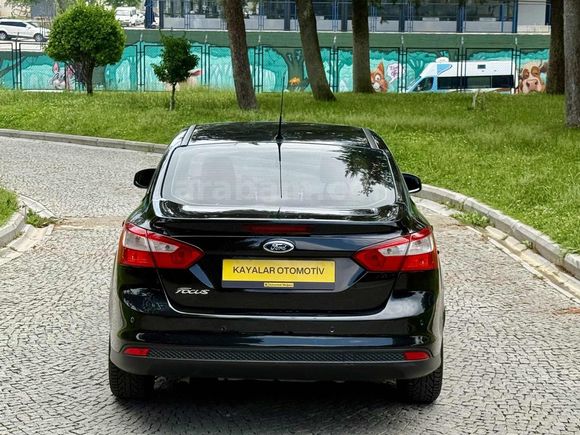 KAYALAR'DAN 2012 MODEL FOCUS 1.6TDCİ 95HP KUSURSUZ