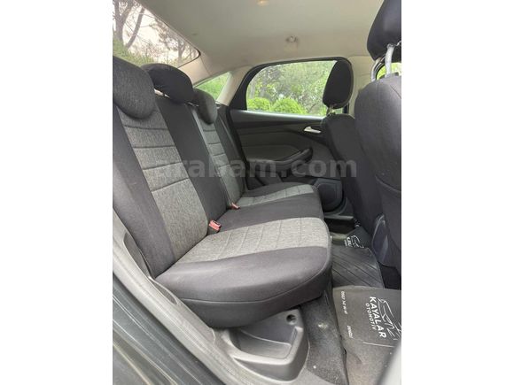 KAYALAR'DAN 2012 MODEL FOCUS 1.6TDCİ 95HP KUSURSUZ