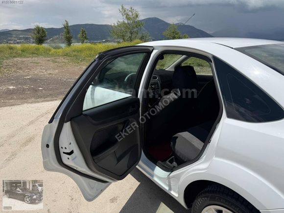 EKER OTOMOTİV"DEN 2007 FORD FOCUS 1.6 TDCİ MASRAFSIZ BAKIMLI
