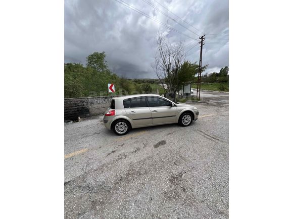 Sahibinden Renault Megane 1.6 Privilege 2006 Model..