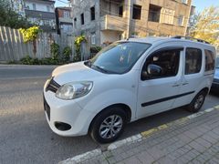 Sahibinden Renault Kangoo Multix 1.5 dCi Touch 2017 Model