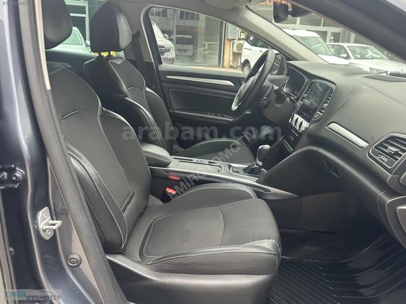 2023 MODEL MEGANE İCON 65 BİNDE BENZİN OTOMATİK 1.3 TCE