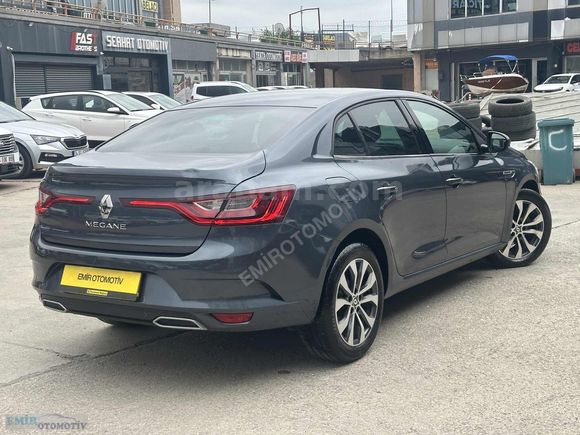2023 MODEL MEGANE İCON 65 BİNDE BENZİN OTOMATİK 1.3 TCE