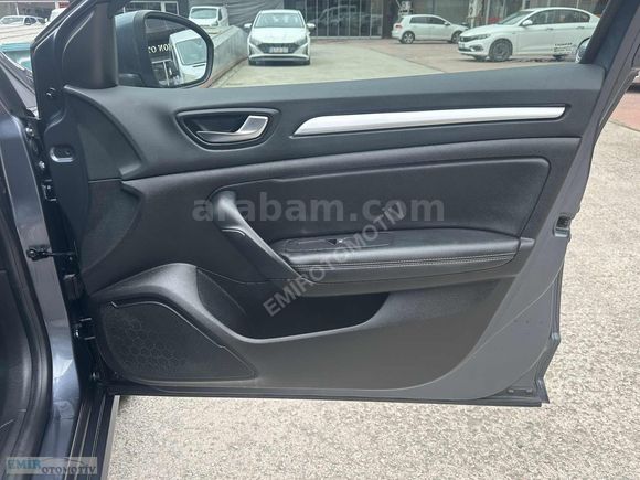 2023 MODEL MEGANE İCON 65 BİNDE BENZİN OTOMATİK 1.3 TCE