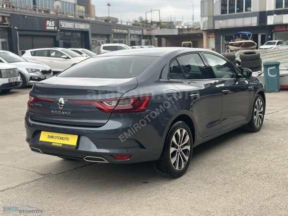 2023 MODEL MEGANE İCON 65 BİNDE BENZİN OTOMATİK 1.3 TCE