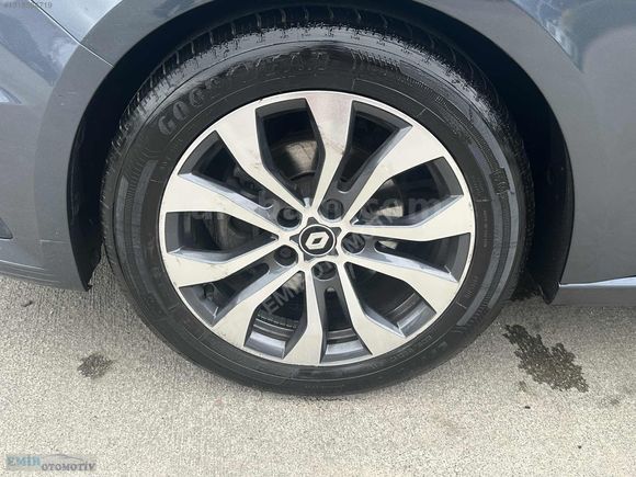 2023 MODEL MEGANE İCON 65 BİNDE BENZİN OTOMATİK 1.3 TCE