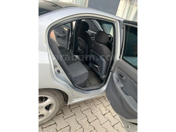 Sahibinden Hyundai Elantra 1.6 GLS 2005 Model