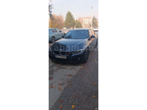 Sahibinden BMW 3 Serisi 320i ED Standart 2014 Model  125.000 km Lacivert