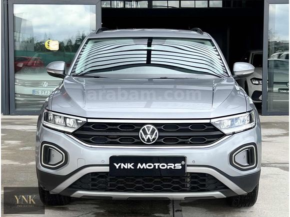YNK'DAN 2023 VW T-ROC 1.5TSI ACT DSG LIFE*HATASIZ*BOYASIZ
