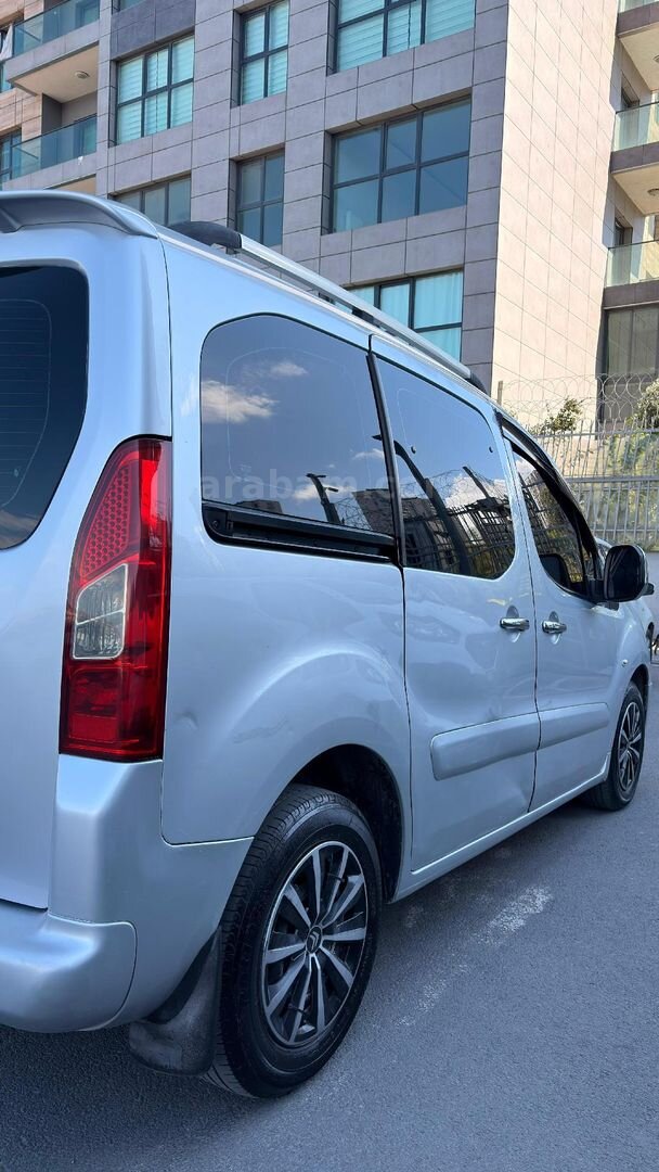Sahibinden Citroen Berlingo 1.6 HDi X 2009 Model İstanbul 185.505 km Gri 3