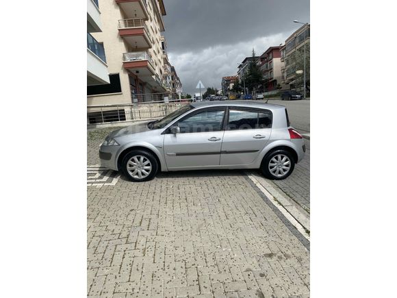 134 binde 2006 model otomatik sorunsuz MEGANE 2