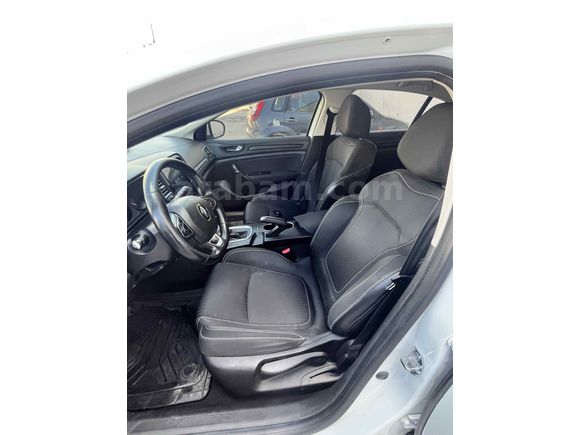 Sahibinden Renault Megane 1.5 Blue DCI Touch 2019 Model 