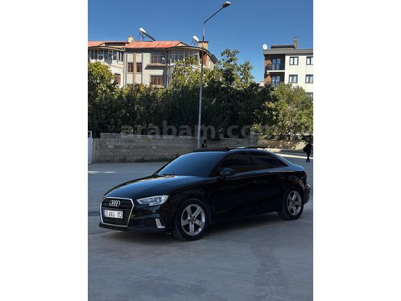 Sahibinden Audi A3 Sportback 1.6 TDI Sport Line 2017 Model  178.000 km Siyah