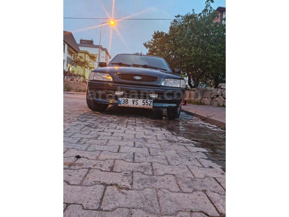 Sahibinden Ford Escort 1.6 Ghia 1994 Model