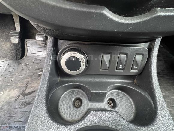 AUTO EMIR'DEN 2017 DACIA DUSTER4X4 400.000TLPEŞİNLE VADELİ