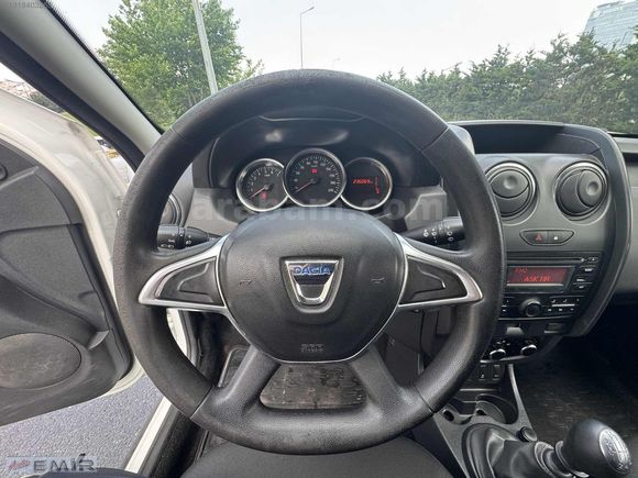 AUTO EMIR'DEN 2017 DACIA DUSTER4X4 400.000TLPEŞİNLE VADELİ