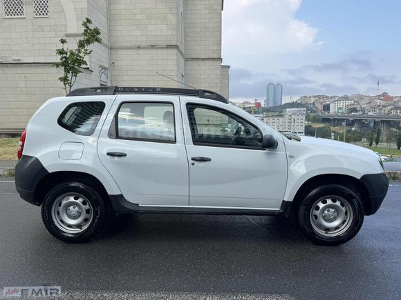 AUTO EMIR'DEN 2017 DACIA DUSTER4X4 400.000TLPEŞİNLE VADELİ