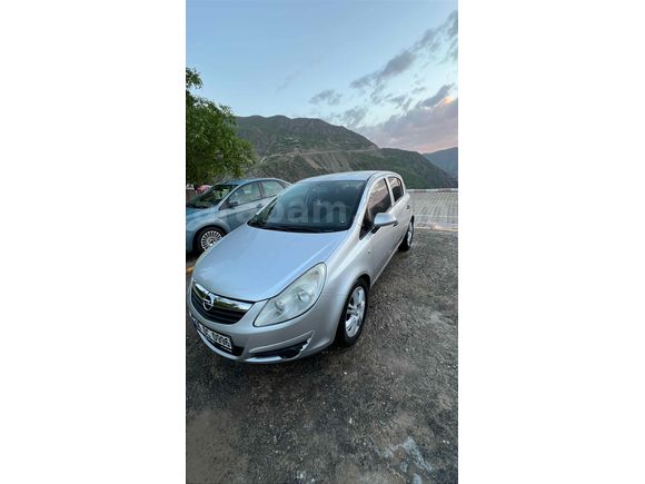 Sahibinden Opel Corsa 1.3 CDTI Essentia 2010 Model 
