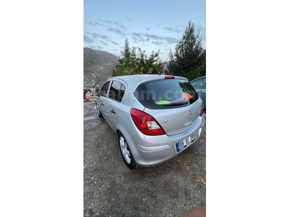 Sahibinden Opel Corsa 1.3 CDTI Essentia 2010 Model 