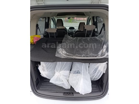 Sahibinden Ford Tourneo Courier 1.6 TDCi Titanium Plus 2014 Model