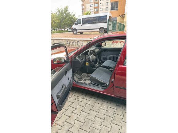 Sahibinden Toyota Corolla 1.6 XLi 1996 Model 
