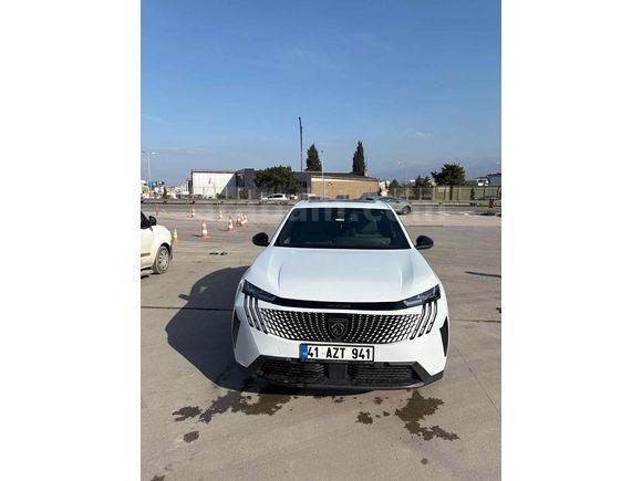 Sahibinden Peugeot 3008 1.2 Hybrid Allure 2025 Model 