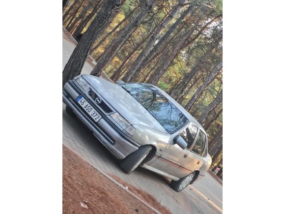 Sahibinden Opel Vectra 2.0 GT 1995 Model