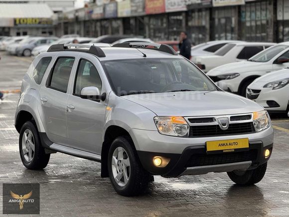 2011 DACİA DUSTER 1.5 DCİ LAURETE FULL PAKET CAMM GİBİ