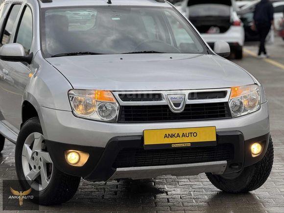 2011 DACİA DUSTER 1.5 DCİ LAURETE FULL PAKET CAMM GİBİ